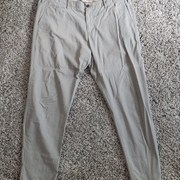 Men's Pant Lot - 10 Pairs! GAP, Bonobos, UNIQLO, Z